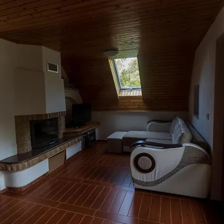 Domacija Marinc Apartment Kostel