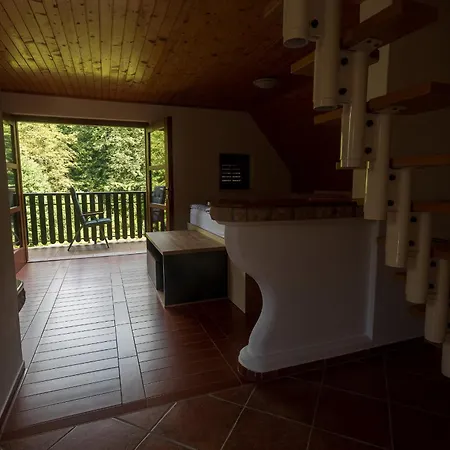 Domacija Marinc 아파트 Kostel