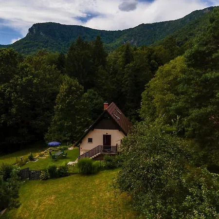 Domacija Marinc 아파트 *