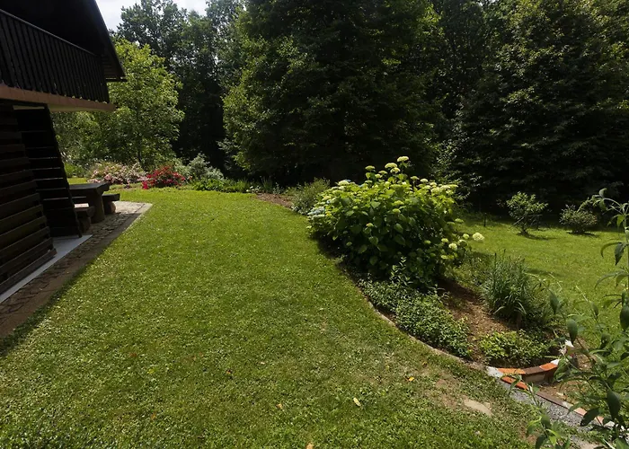 Domacija Marinc شقة Kostel