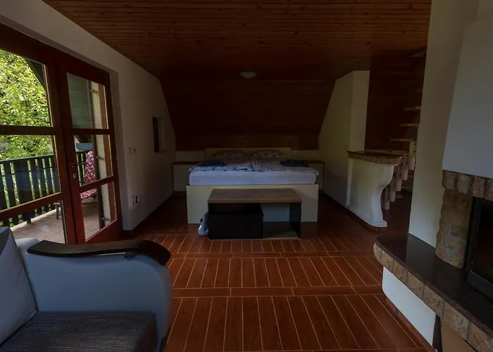 شقة Domacija Marinc *